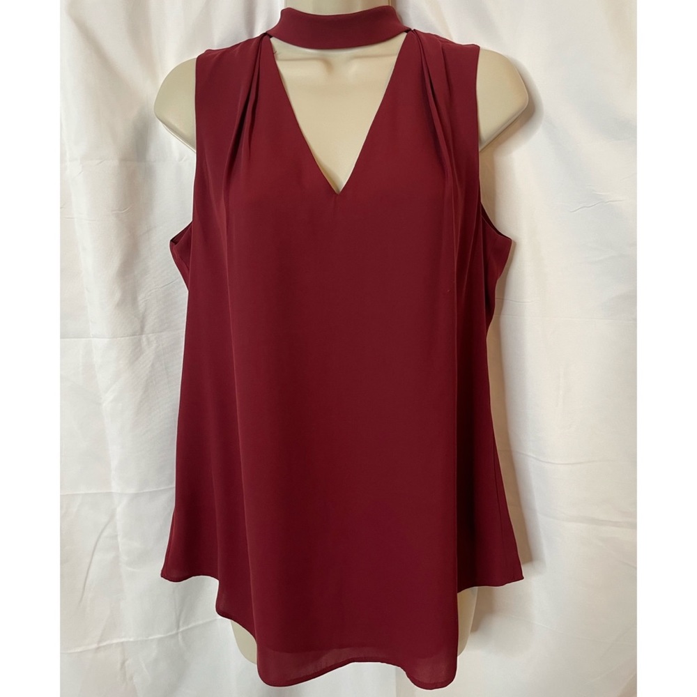 WHBM sleeveless blouse with cutout detail size 6
